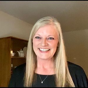 Meet your Posher, Lee ann